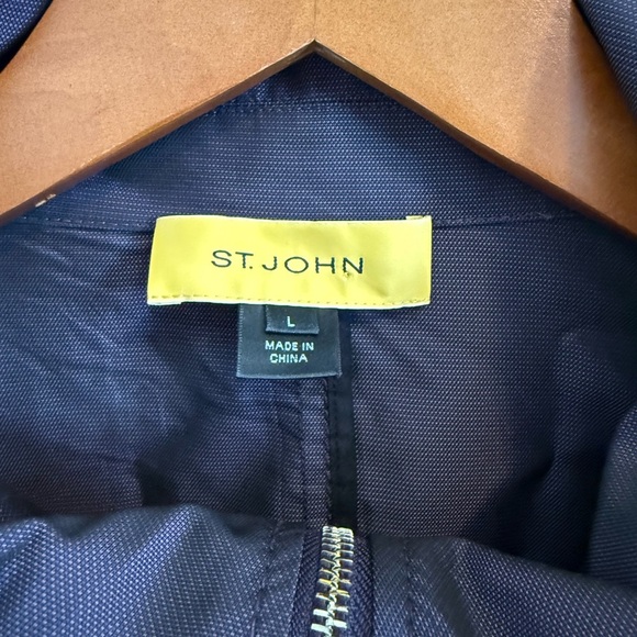 St. John Nylon Purple Jacket size Large - Picture 2 of 9